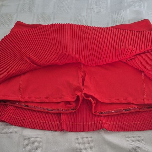 Lululemon Athletica Red Pleat To Street Skirt - Picture 5 of 16